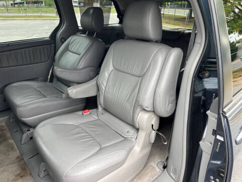 2009 Toyota Sienna XLE