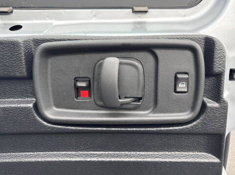 2025 Chevrolet Express 3500