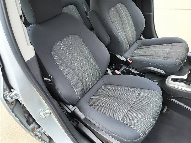 2013 Chevrolet Sonic LT Auto