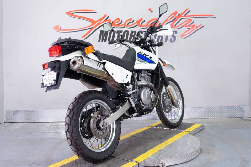 2021 Suzuki DR650S