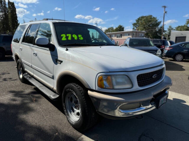 1998 Ford Expedition for sale at Carz Connect LLC in Portland, OR