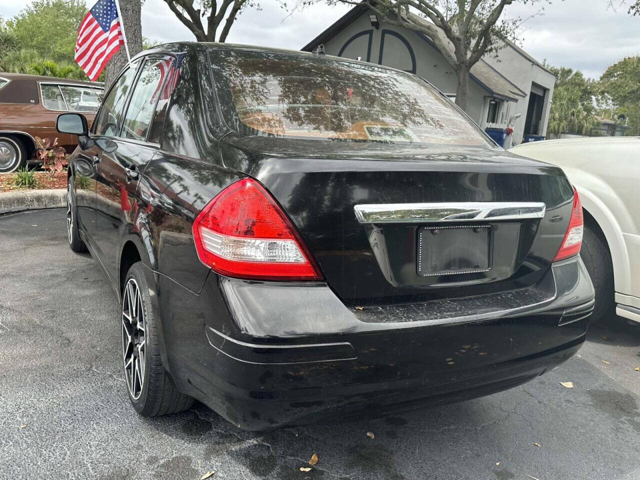 2009 Nissan Versa  - $6,900