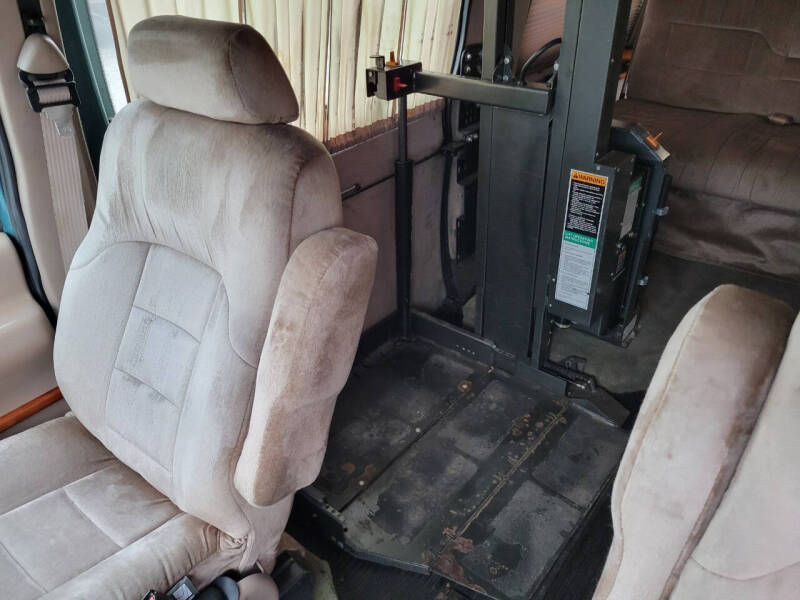 1998 Ford WHEELCHAIR VAN