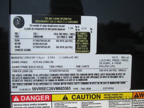 2027 RC Enclosed Cargo CD714TA2