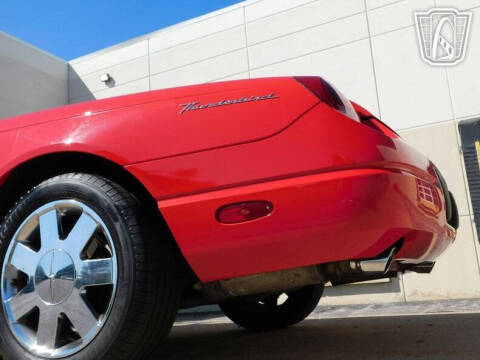 2002 Ford Thunderbird Deluxe