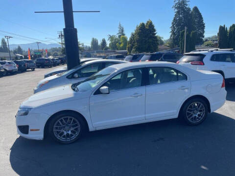 2011 Ford Fusion for sale at AUTOTRACK INC in Mount Vernon WA