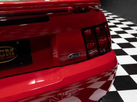 2003 Ford Mustang GT Deluxe