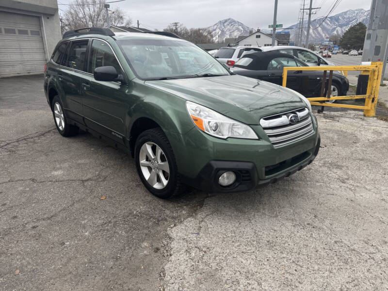 2014 Subaru Outback Base