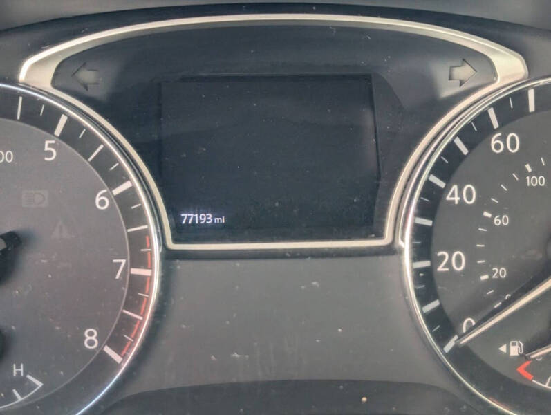 2017 Nissan Pathfinder S