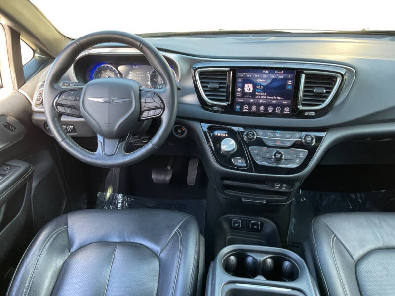 2020 Chrysler Pacifica Launch Edition