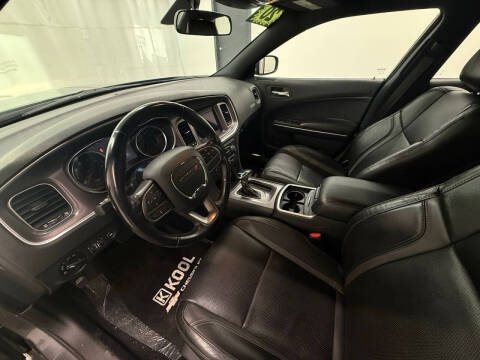 2020 Dodge Charger SXT