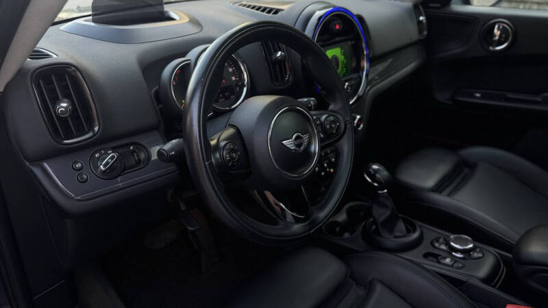 2018 MINI Countryman Cooper