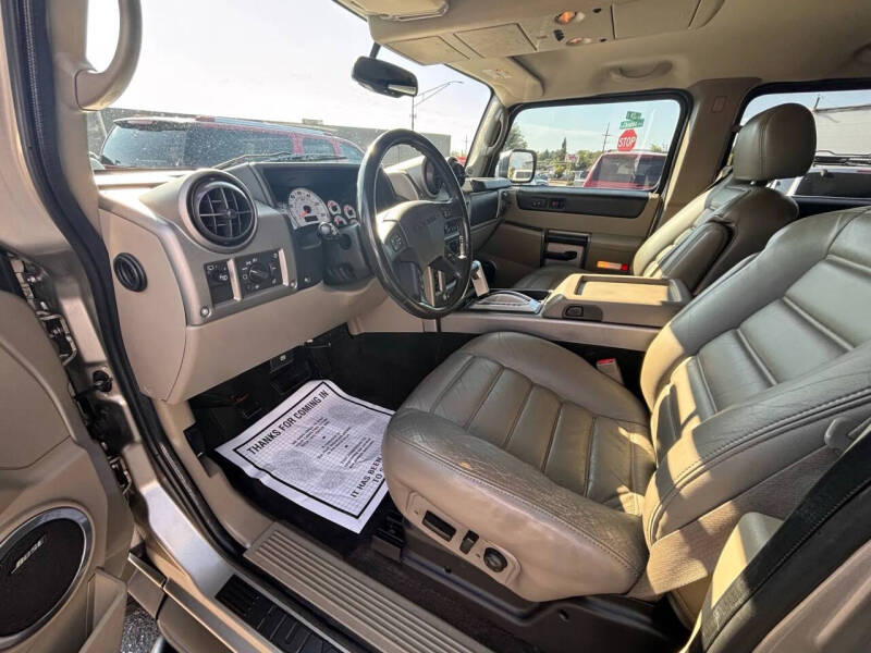 2003 HUMMER H2 Lux Series
