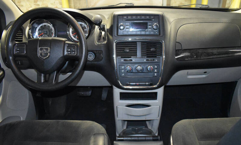 2015 Dodge Grand Caravan SE