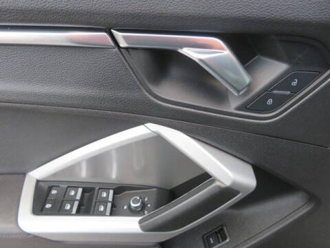 2020 Audi Q3 quattro Premium 45 TFSI