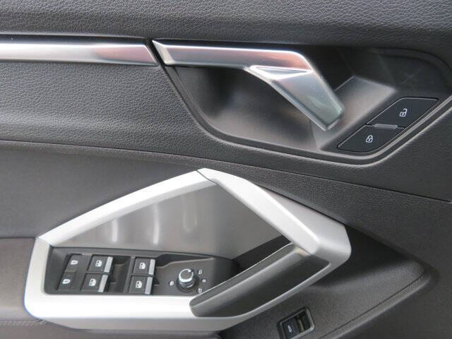 2020 Audi Q3 quattro Premium 45 TFSI