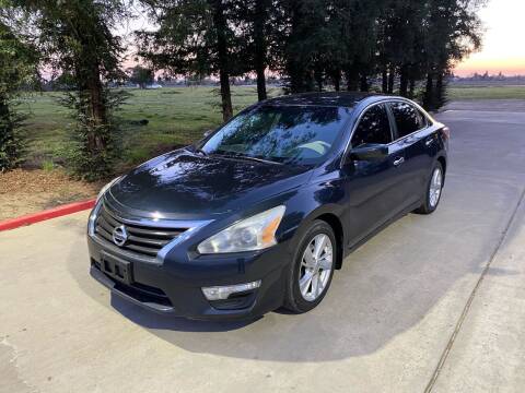2013 Nissan Altima for sale at Gold Rush Auto Wholesale in Sanger CA