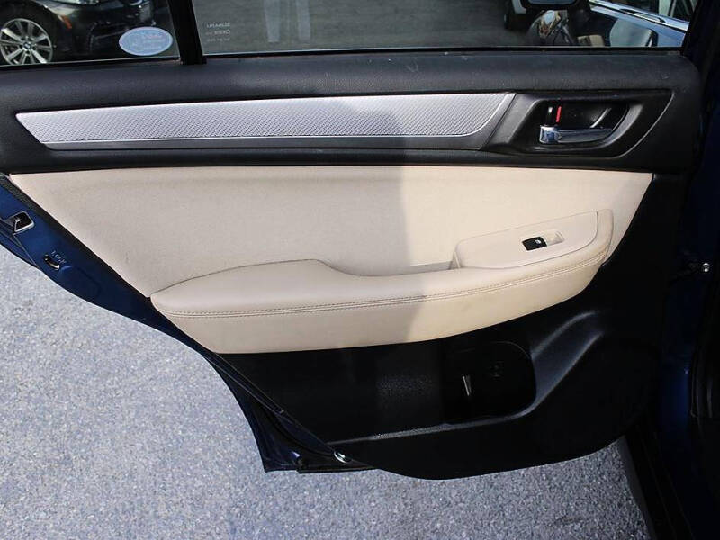 2017 Subaru Outback 2.5i Premium