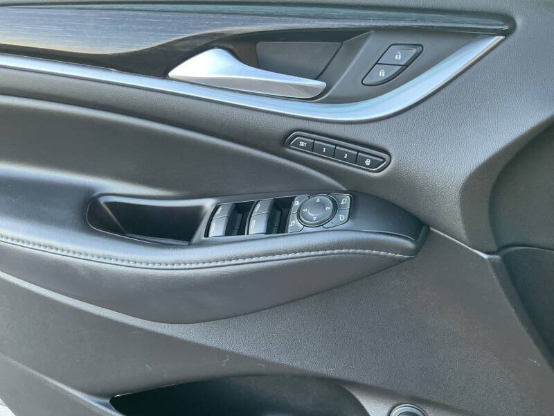 2020 Buick Enclave Avenir