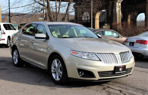 2011 Lincoln MKS for sale at Cutuly Auto Sales in Pittsburgh PA