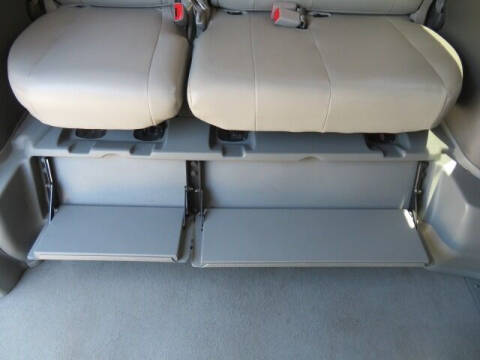 2016 Toyota Sienna LE Mobility 7-Passenger