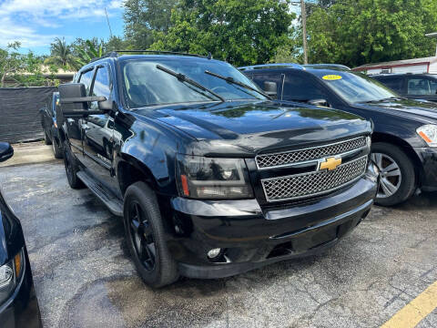 2013 Chevrolet Avalanche for sale at America Auto Wholesale Inc in Miami FL