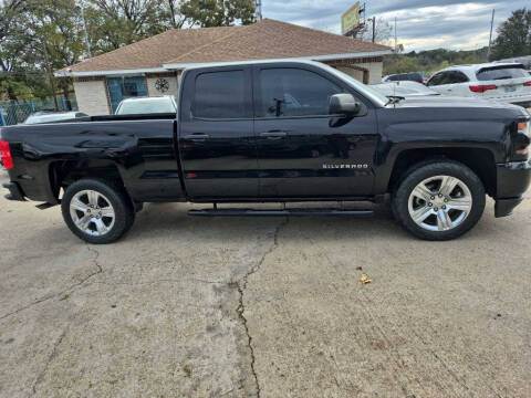 2018 Chevrolet Silverado 1500 Custom