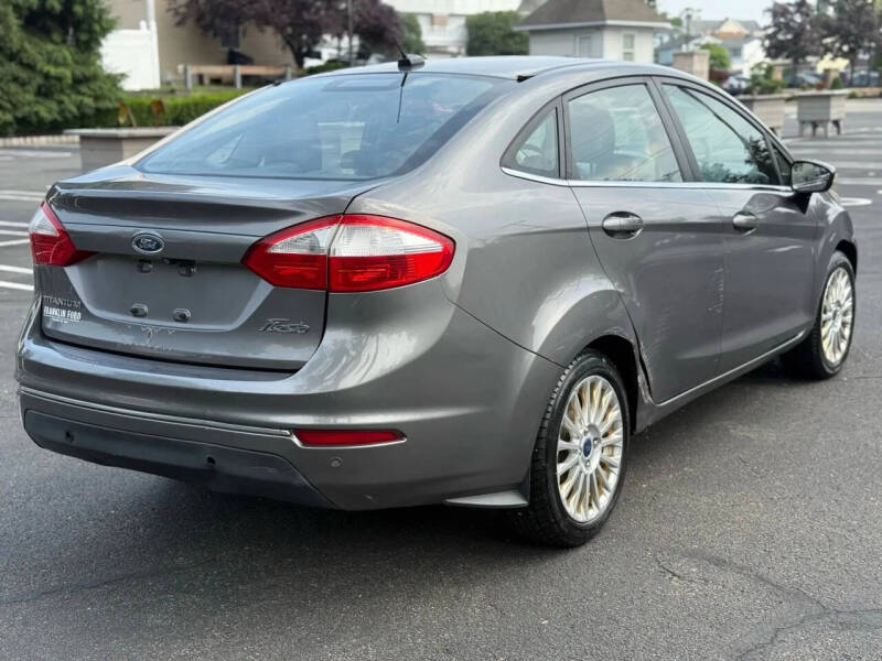 2014 Ford Fiesta Titanium