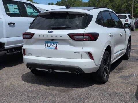 2023 Ford Escape ST-Line Select