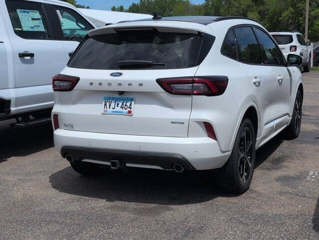 2023 Ford Escape ST-Line Select