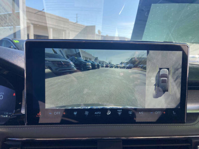 2023 Lincoln Corsair Standard