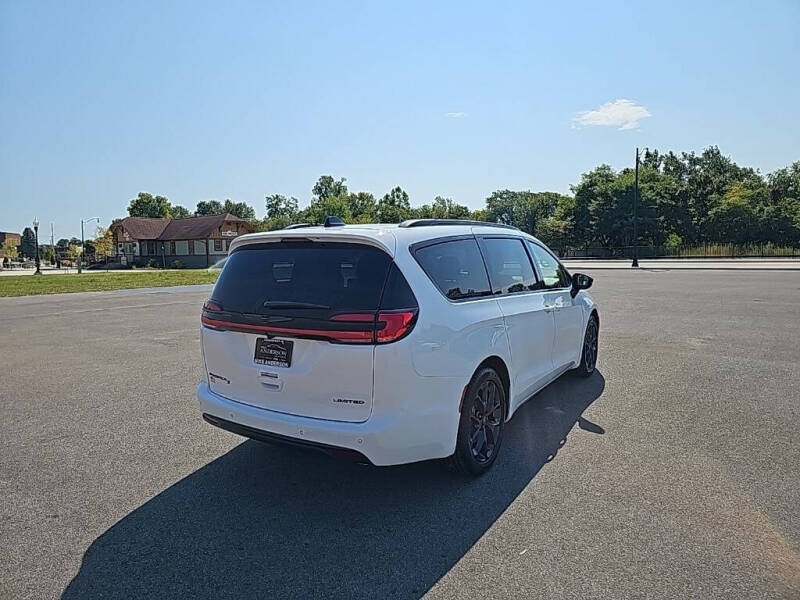 2026 Chrysler Pacifica Limited