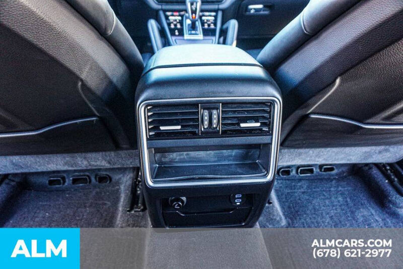 2023 Porsche Cayenne