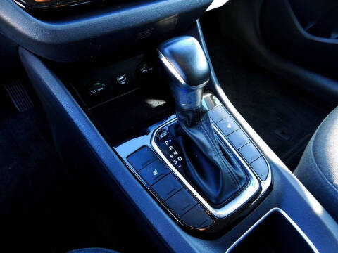 2020 Hyundai Ioniq Hybrid SE