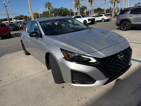 2023 Nissan Altima 2.5 SR