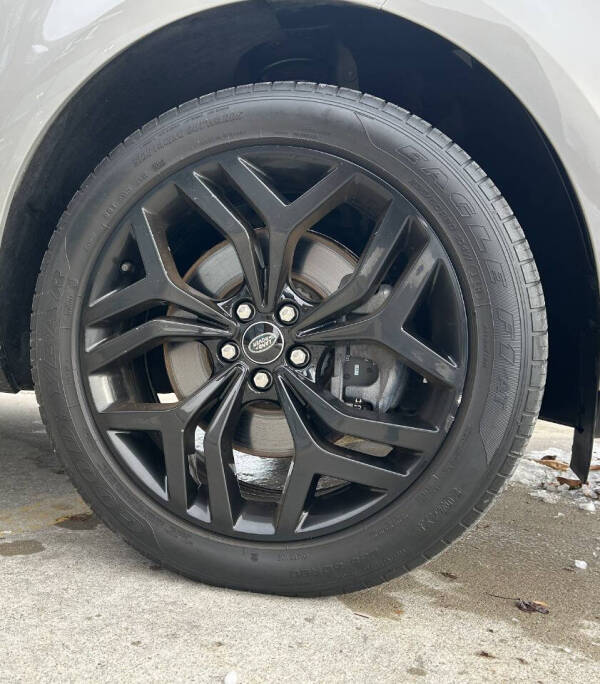 2022 Land Rover Range Rover Evoque P250 SE