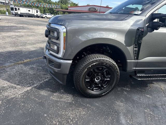 2025 Ford F-350 Super Duty XL