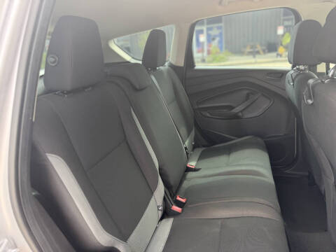 2016 Ford Escape S