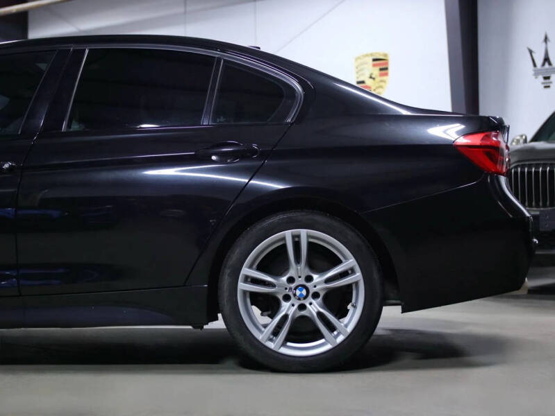 2018 BMW 3 Series 330i xDrive