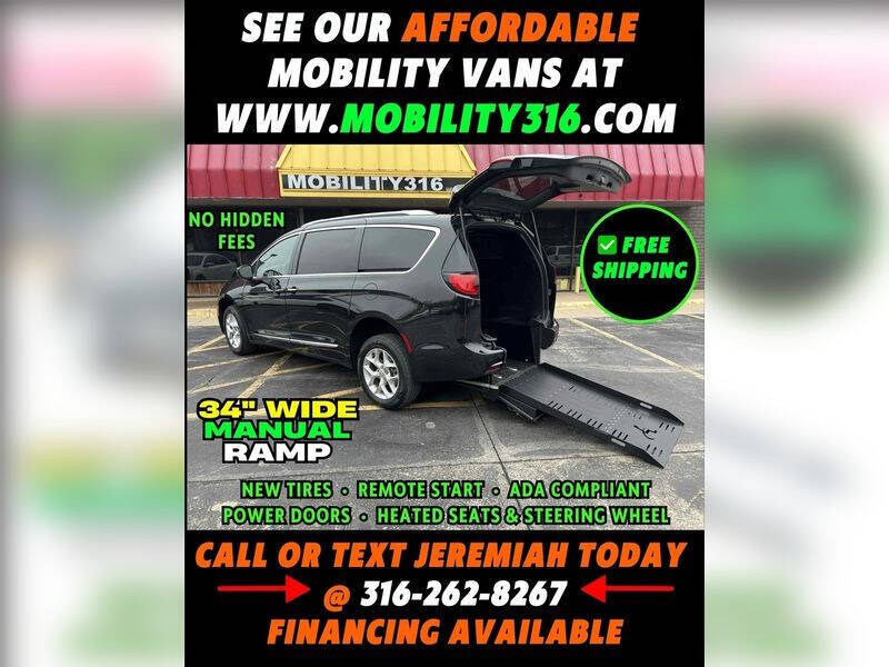 2020 Chrysler Pacifica Touring L 35th Anniversary