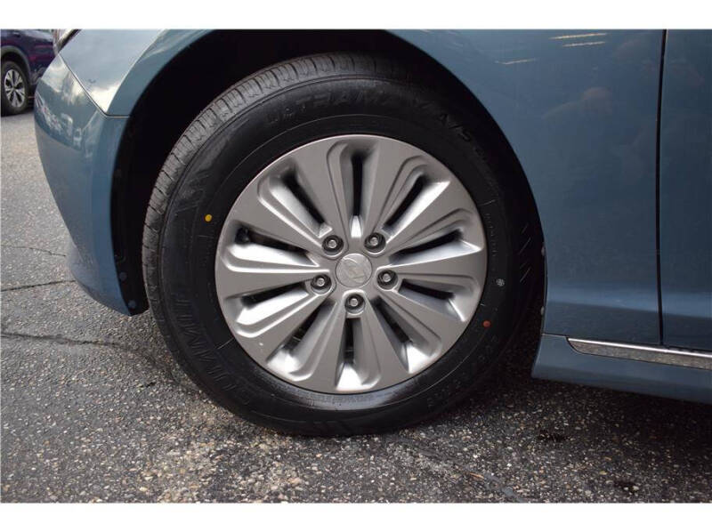 2016 Hyundai Sonata Hybrid SE