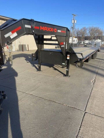 2024 MAXX-D 36'X102" Tandem Dual Hyd.