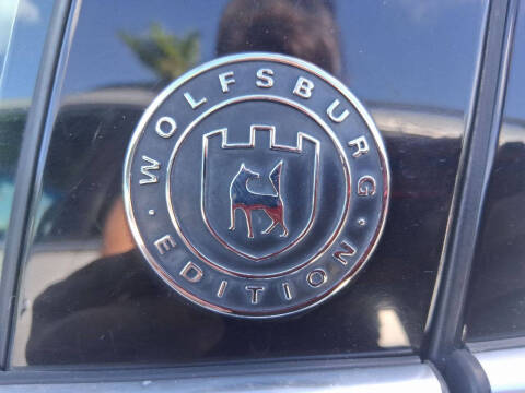 2017 Volkswagen Tiguan 2.0T Wolfsburg Edition