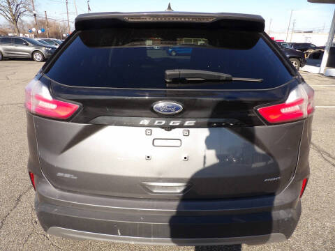 2022 Ford Edge SEL