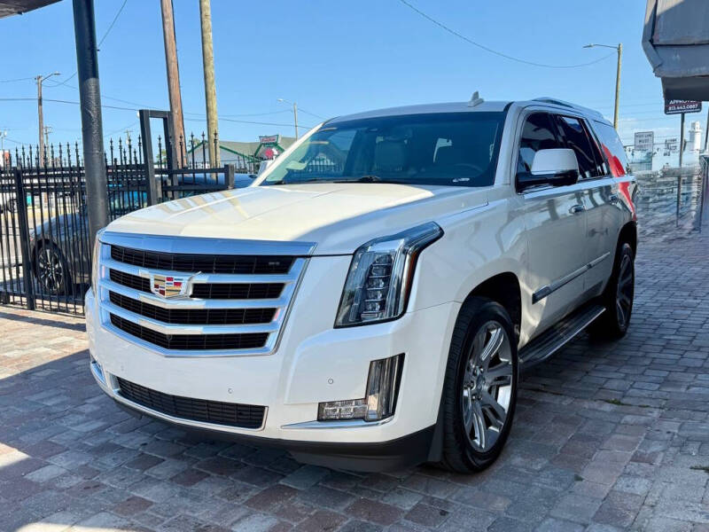 2015 Cadillac Escalade Luxury
