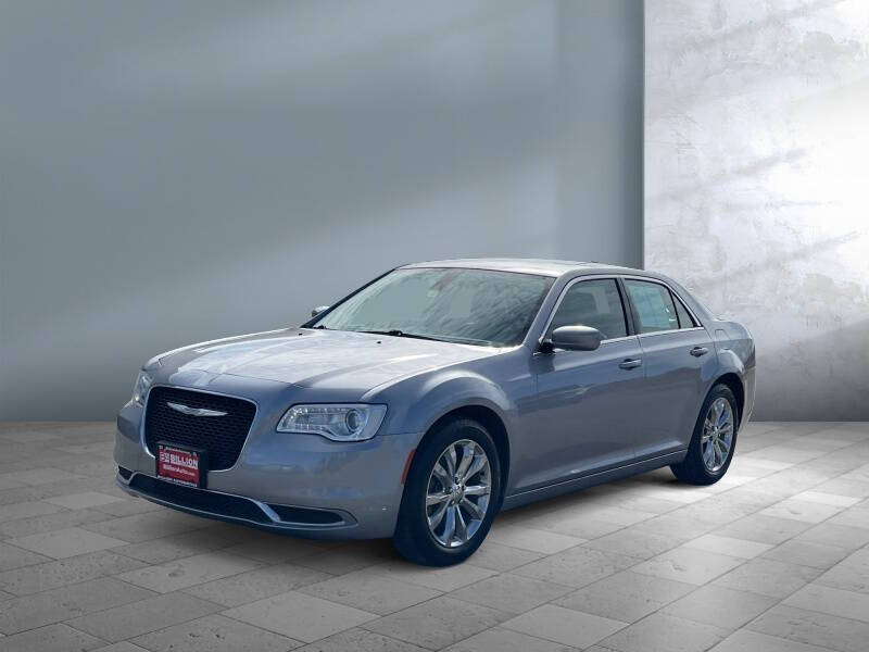2017 Chrysler 300 Limited