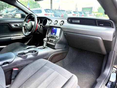 2019 Ford Mustang EcoBoost