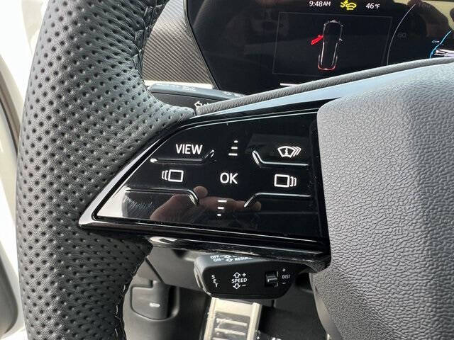 2025 Audi SQ6 e-tron quattro Prestige