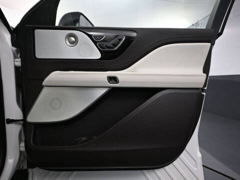 2023 Lincoln Aviator Black Label