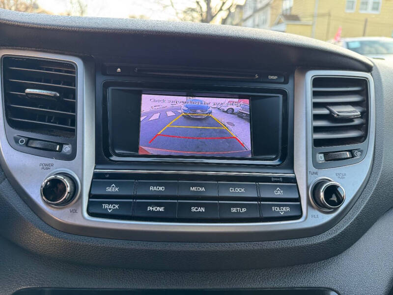 2017 Hyundai Tucson SE